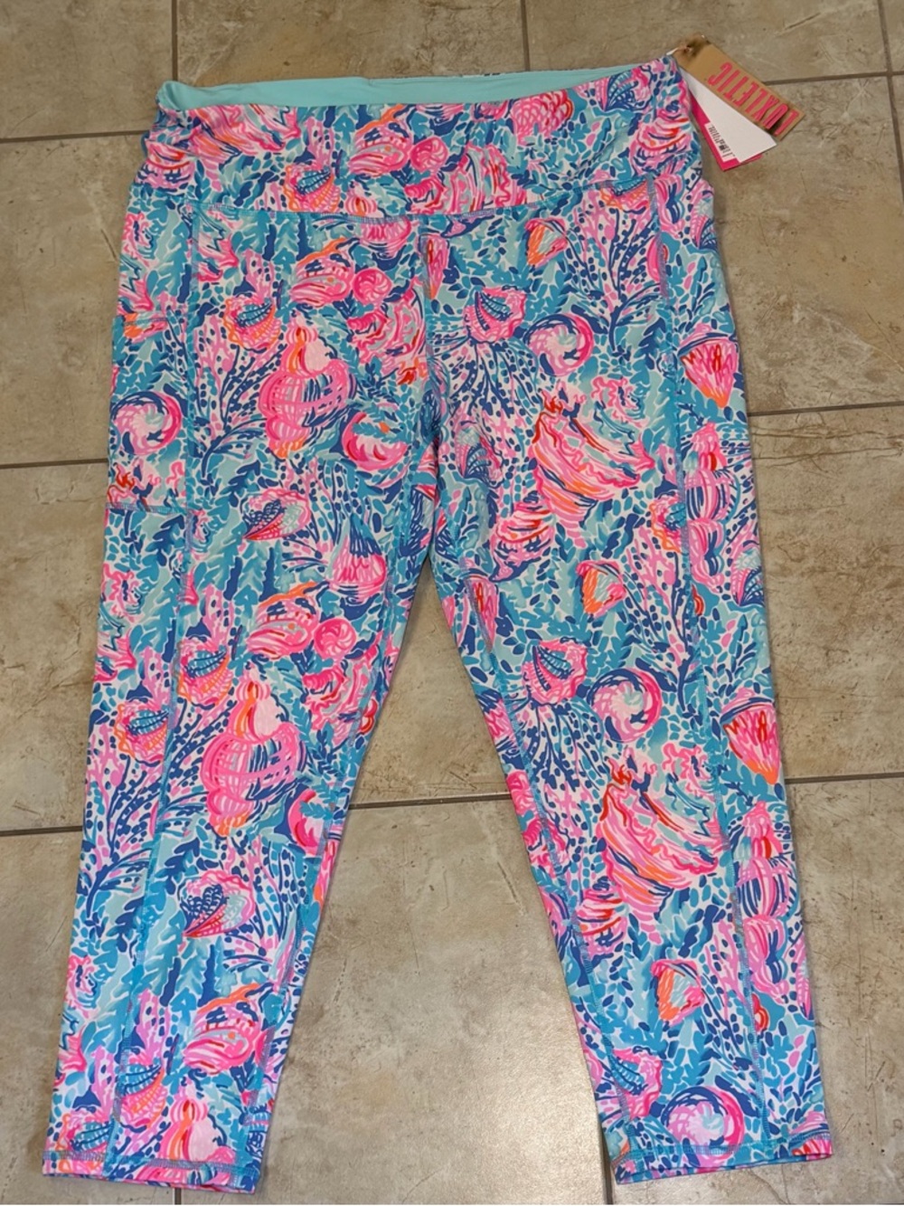 Lilly Pulitzer Luxletic Weekender Leggings UPF 50 Via Del Mar XXL NWT
